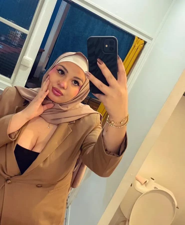 Alyahijabi