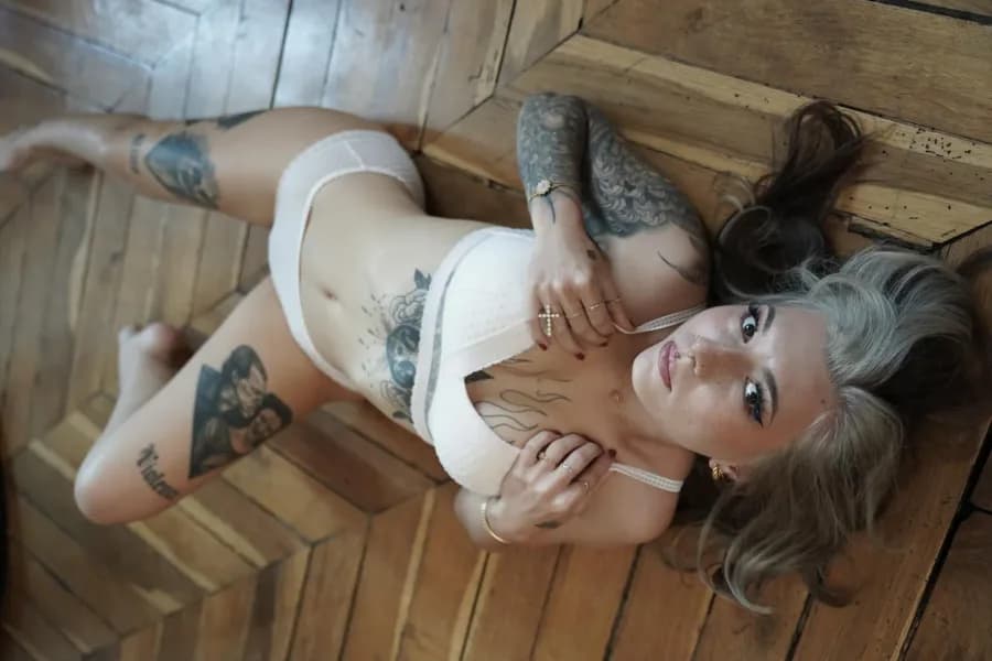 Ariia08
