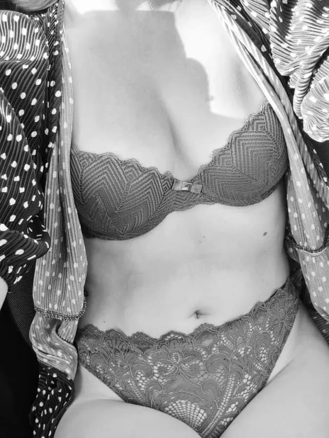 Jolieblonde_