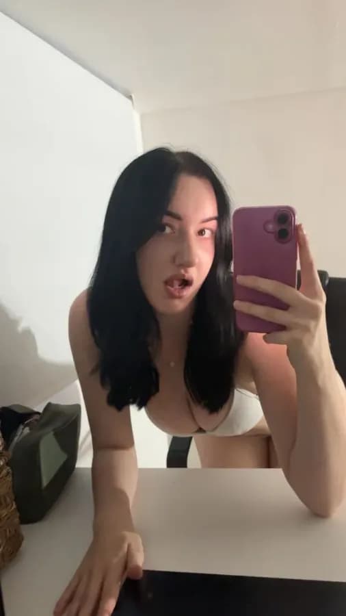 Lu_divine_01