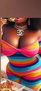 Sexy Domme Splasher 💦 Big Booty Big Tits